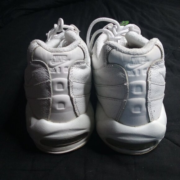 Nike Air Max 95 Essentials Shoes Sneakers 12.5